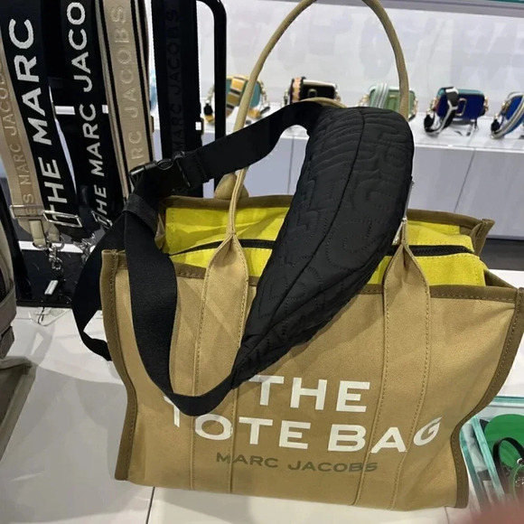 ★★Original Wrapping★★ Marc Jacobs UNISEX NYLON LOGO BELT BAG 4S4HBB001H02 - Picture 6 of 9